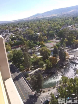 Photo #6: 240013222 Listing 