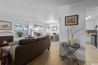 Photo #6: 240013397 Listing 