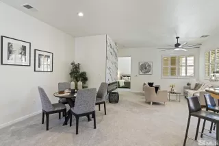 Photo #5: 240013548 Listing