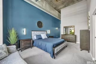 Photo #5: 240013600 Listing 