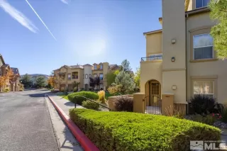 Photo #1: 240013715 Listing