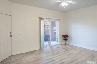 Photo #6: 240013962 Listing