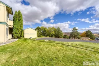 Photo #4: 240014053 Listing 