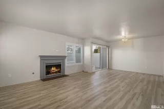 Photo #4: 240014255 Listing