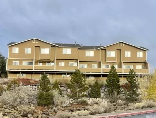 Photo #2: 240014315 Listing 