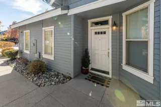 Photo #5: 240014353 Listing