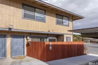 Photo #1: 240014365 Listing