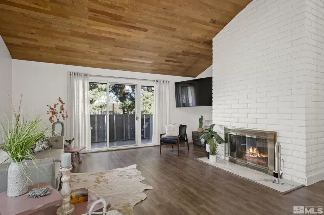 MLS: 240014373 Condo For Sale