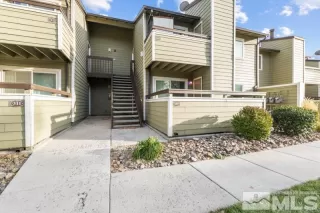 Photo #1: 240014415 Listing