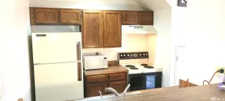 Photo #5: 240014628 Listing 