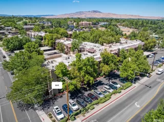 Photo #5: 240014629 Listing