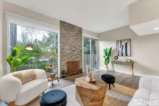 Photo #5: 240014662 Listing