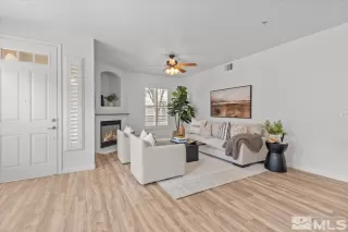 Photo #4: 240014680 Listing