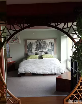 Photo #2: 240014730 Listing 