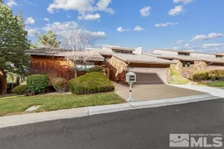 Photo #1: 240014797 Listing 