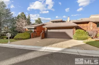 Photo #2: 240014797 Listing 