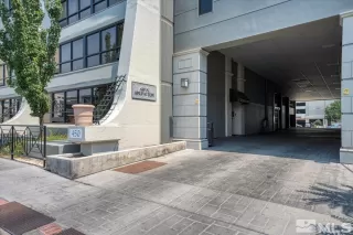 Photo #4: 240014850 Listing