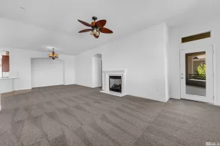 Photo #4: 240014923 Listing