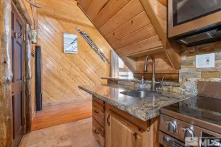 Photo #6: 240014932 Listing 