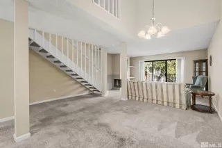 Photo #5: 240014947 Listing 