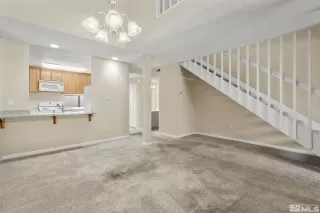 Photo #6: 240014947 Listing 