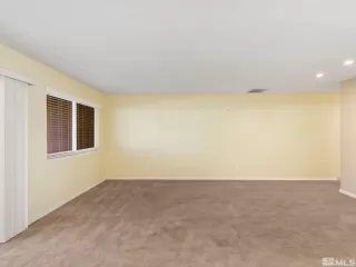 Photo #6: 240014965 Listing 