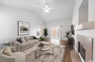 Photo #3: 240015070 Listing 