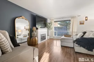 Photo #6: 240015189 Listing