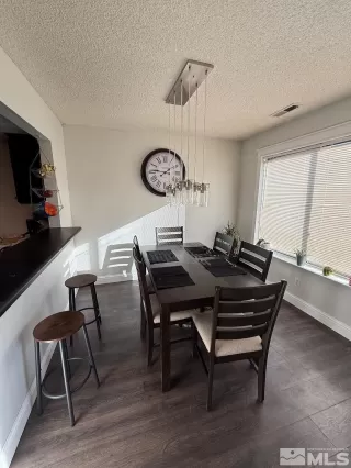 Photo #6: 240015190 Listing