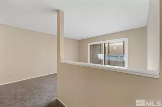 Photo #1: 240015311 Listing