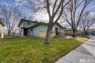 Photo #1: 240015362 Listing