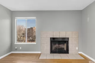 Photo #6: 240015446 Listing 