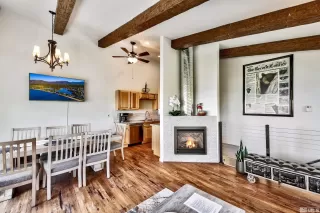 Photo #6: 240015525 Listing