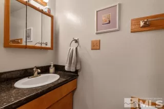 Photo #6: 240015547 Listing