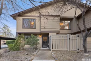 Photo #3: 240015600 Listing 