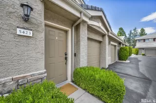 Photo #2: 240015658 Listing 