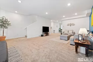 Photo #6: 250000034 Listing 