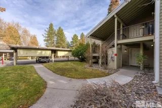 Photo #6: 250000058 Listing 