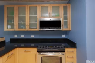 Photo #5: 250000081 Listing 