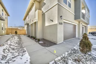 Photo #2: 250000136 Listing 