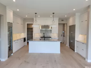 Photo #6: 250000206 Listing 