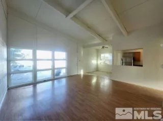 Photo #3: 250000408 Listing