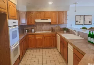 Photo #3: 250000477 Listing 