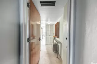 Photo #2: 250000502 Listing 