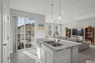 Photo #6: 250000660 Listing 