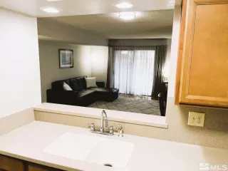 Photo #5: 250000667 Listing 