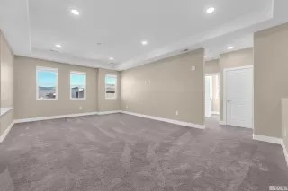 Photo #2: 250000755 Listing