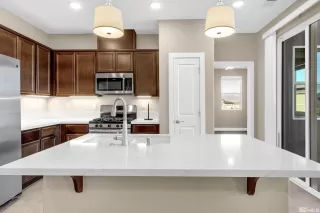 Photo #6: 250000755 Listing