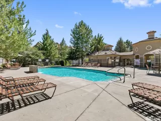 Photo #3: 250000837 Listing 