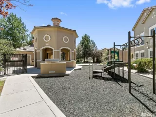 Photo #6: 250000837 Listing 